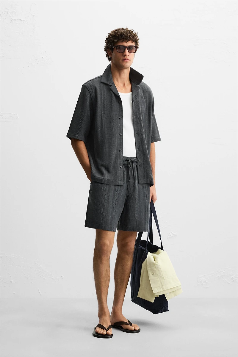 JACQUARD TEXTURED SHORTS