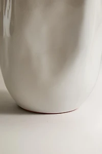 WAVY SHINY EARTHENWARE VASE