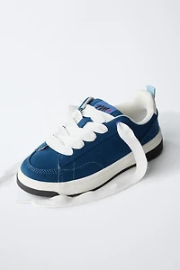 TENNIS OU BASKET SKATER