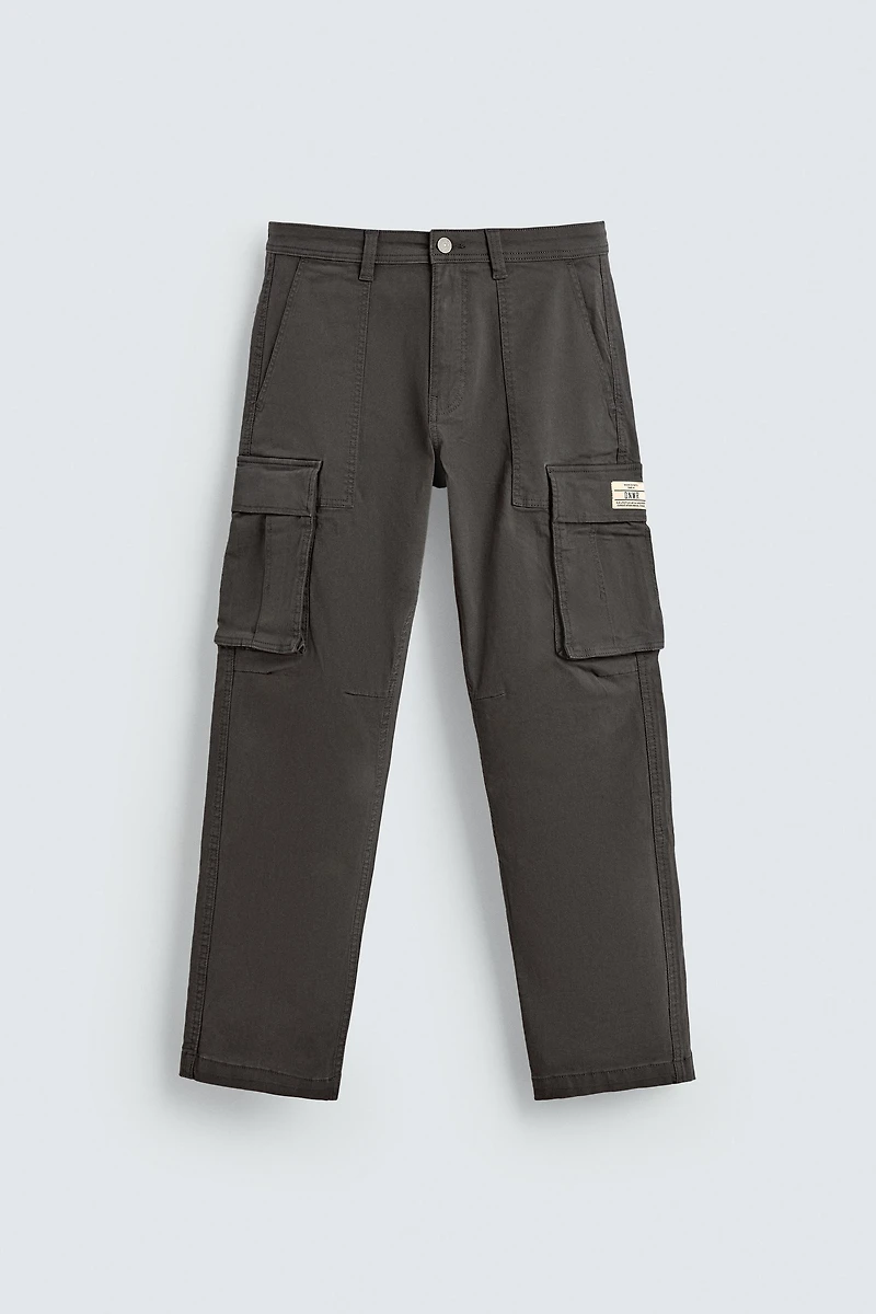 PANTALON CARGO COUPE DÉCONTRACTÉE