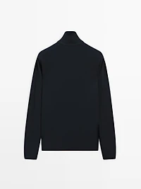 Polo à col montant zippé