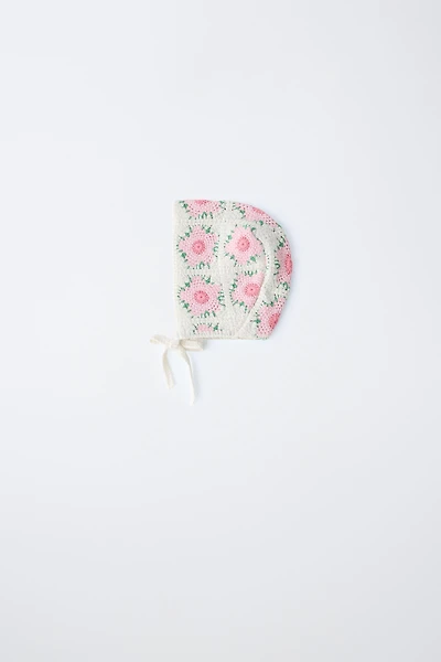 CROCHET FLOWER BONNET