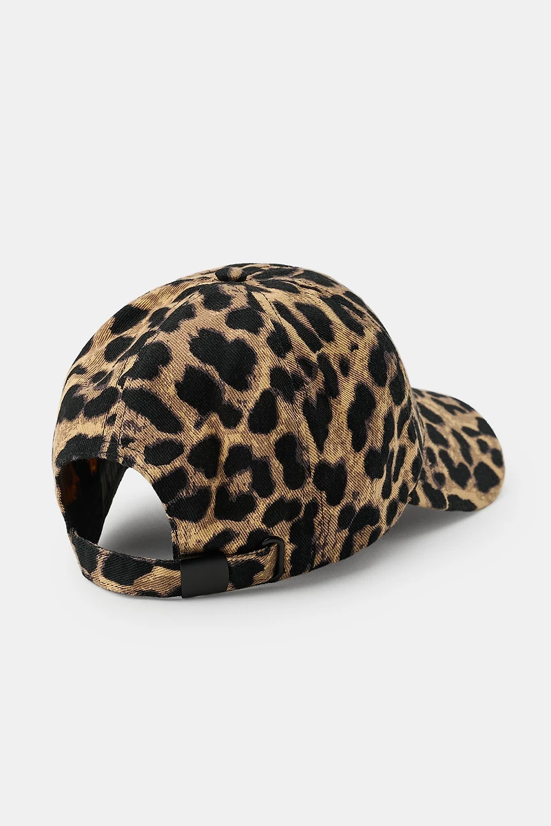 CASQUETTE EN SERGÉ IMPRIMÉ ANIMAL