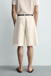SHORT FLUIDE À PLIS