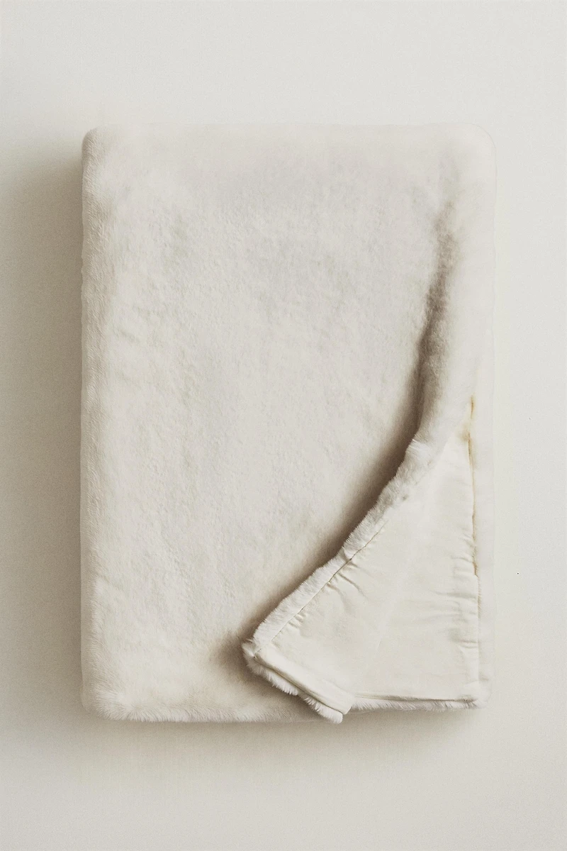 FUR BLANKET