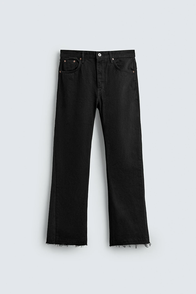 FLARE FIT JEANS