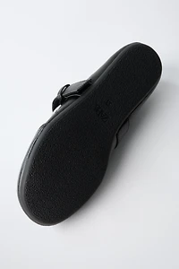 BUCKLE BALLET FLATS