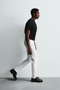 SLIM FIT JEANS