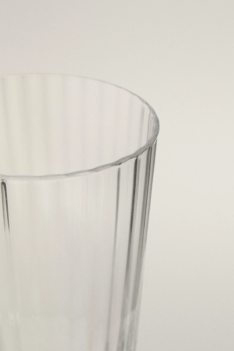 GLASS TUMBLER WITH LINES