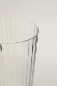 GLASS TUMBLER WITH LINES