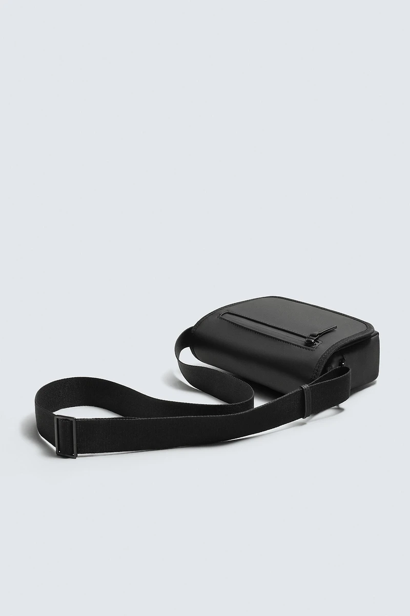 SAC BANDOULIÈRE EFFET GOMME