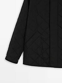 Water-repellent puffer jacket