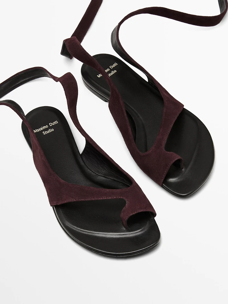 Flat toe divider sandals - STUDIO