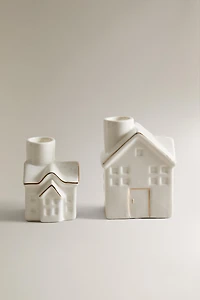 CERAMIC CHRISTMAS HOUSE TEALIGHT HOLDER
