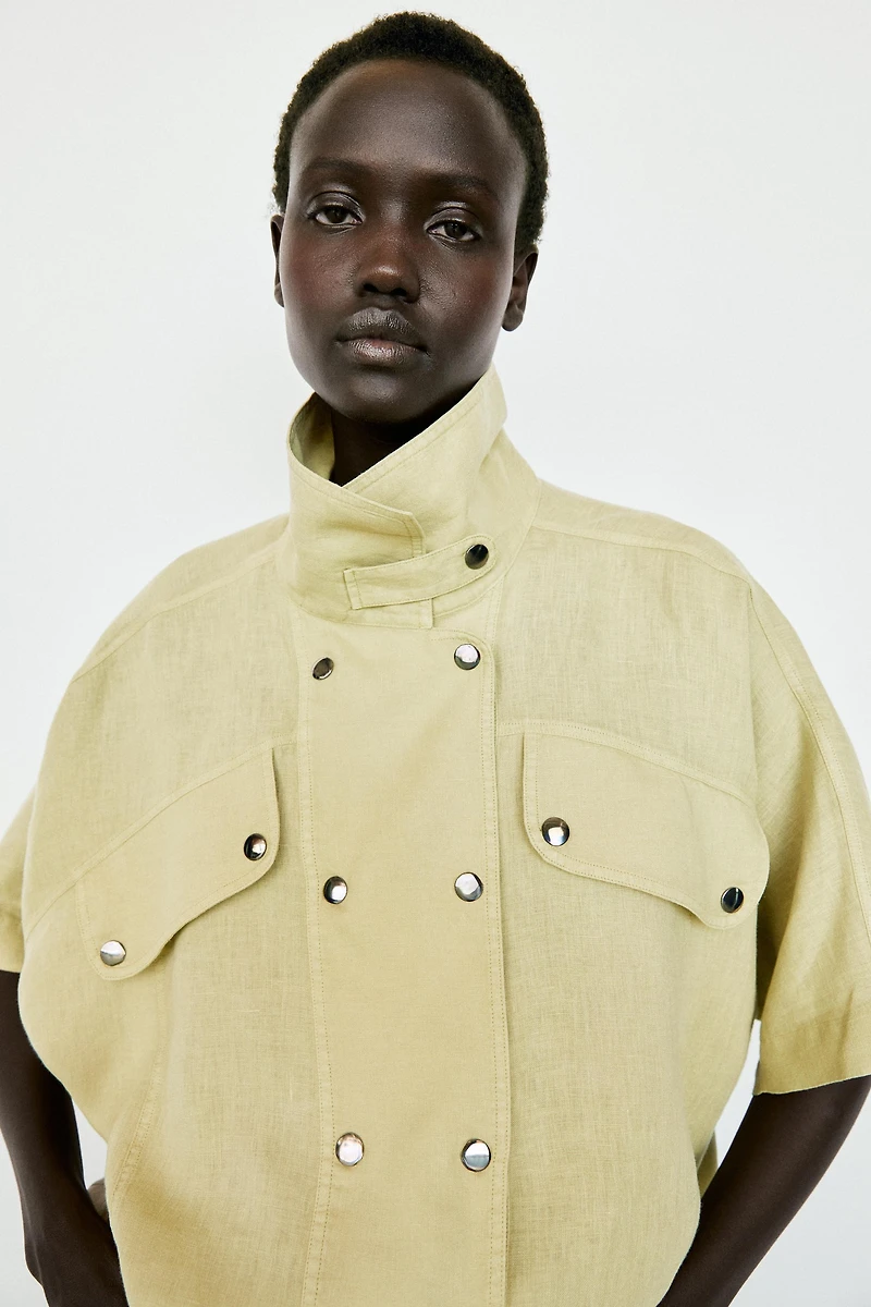 Short sleeve linen snap button shirt