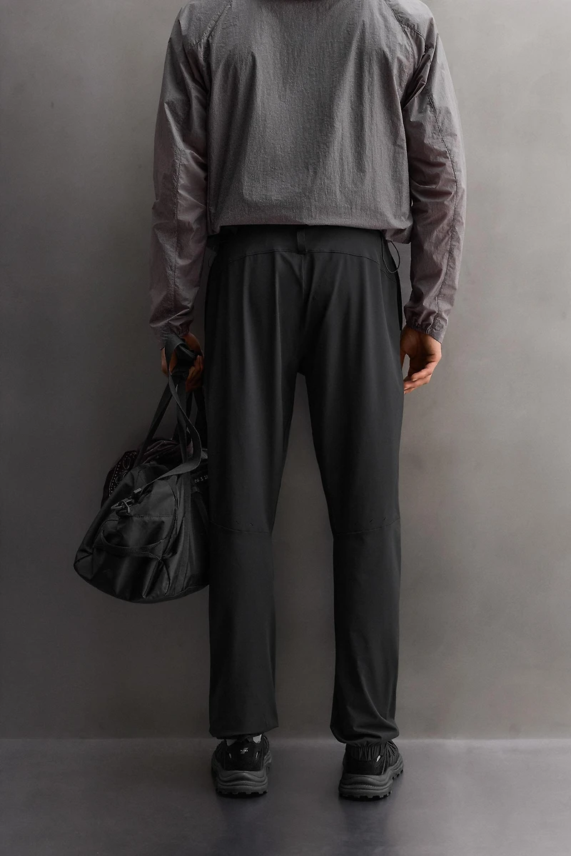 TECHNICAL TRAINING PANTS