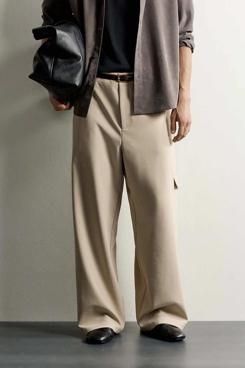 RELAXED FIT CARGO PANTS