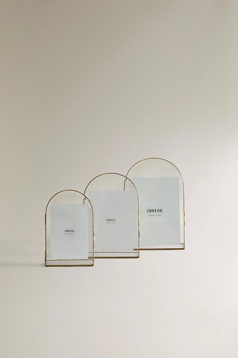 GOLDEN ARCH PICTURE FRAME