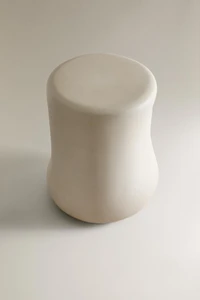 PAPIER-MÂCHÉ SIDE TABLE