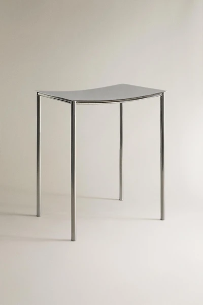 STAINLESS STEEL STOOL