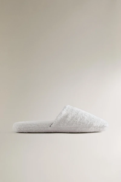 BATHROOM TERRYCLOTH SLIPPERS WITH PIPING
