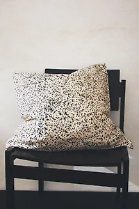 ANIMAL PRINT PILLOWCASE