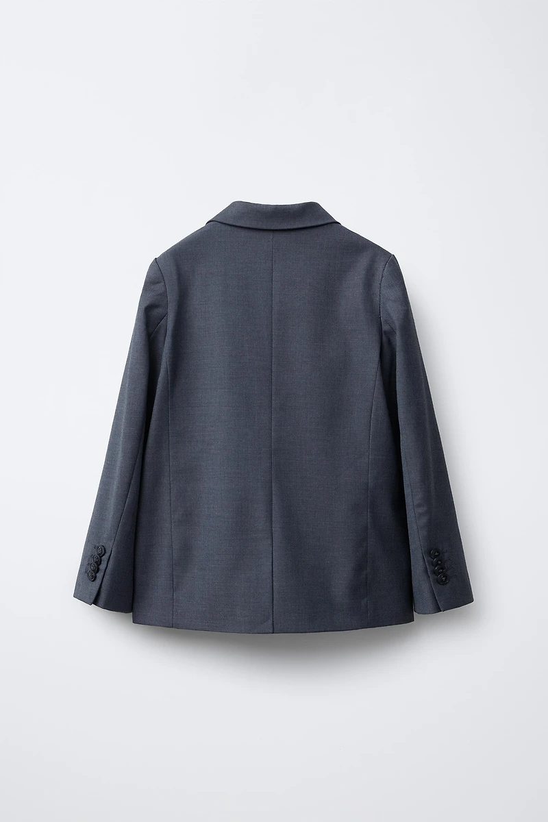 TEXTURED SUIT JACKET