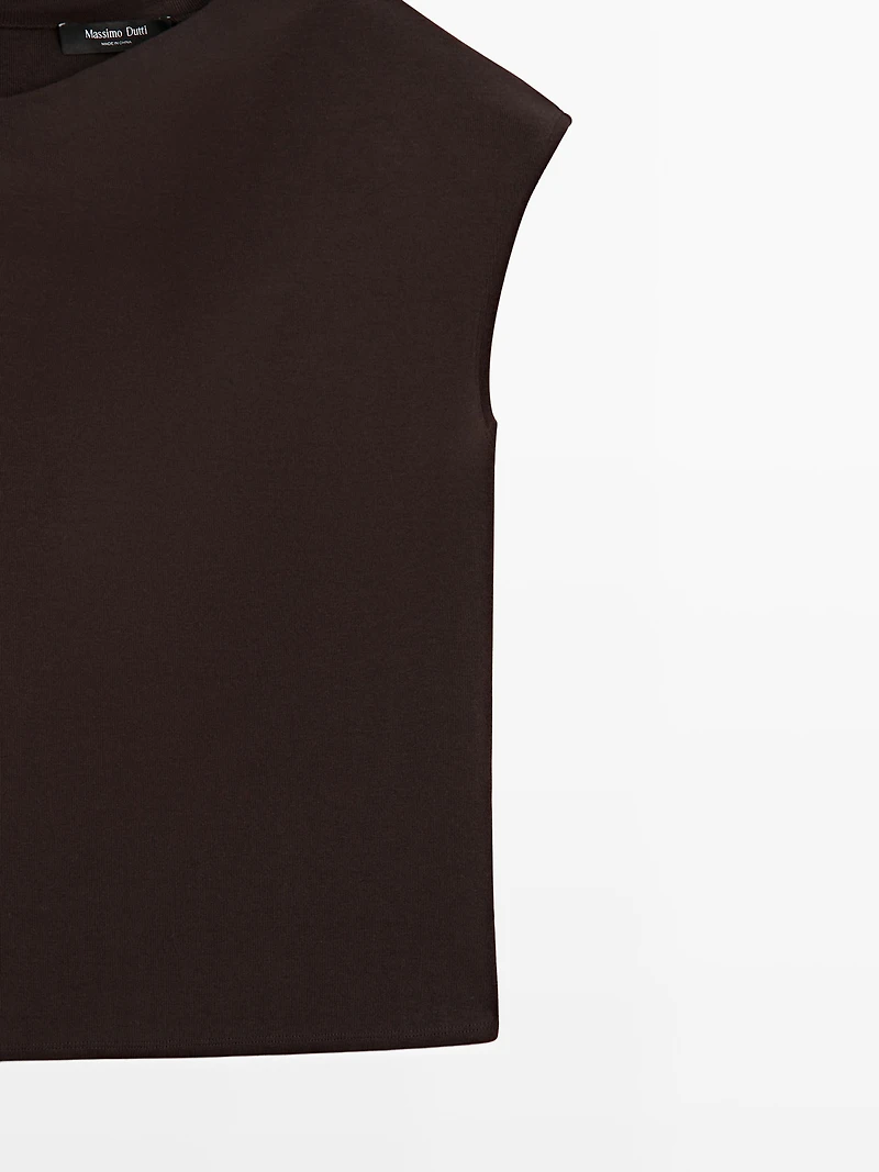 Top asymétrique broche