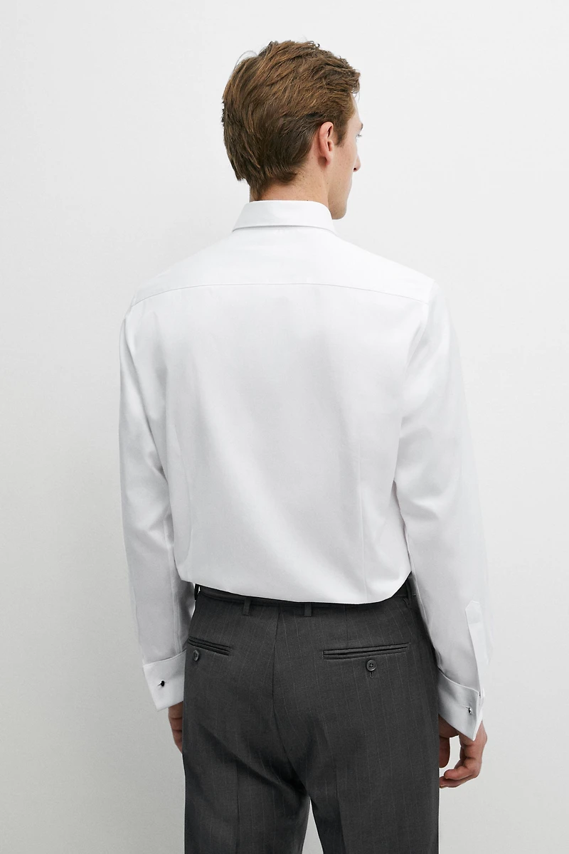 Slim fit cotton shirt with double cuffs