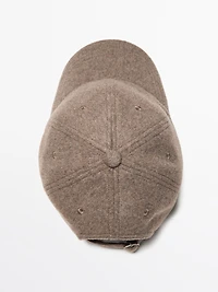 Felt texture cap