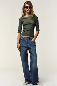 BUTTON RIBBED T-SHIRT