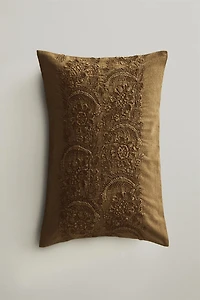 EMBROIDERED CUSHION COVER
