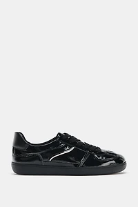 PATENT LEATHER EFFECT SNEAKERS