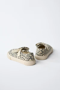 ANIMAL PRINT BAREFOOT SNEAKERS