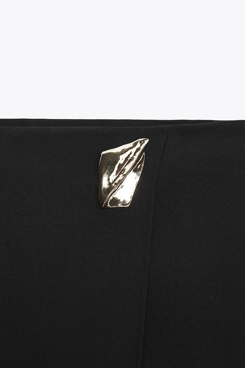 ASYMMETRICAL CULOTTE SKIRT WITH APPLIQUE