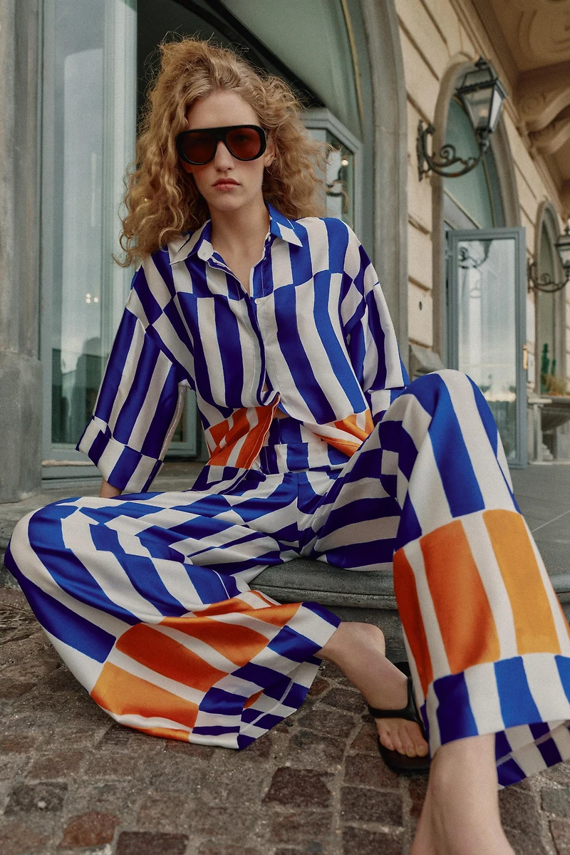 PANTALON LARGE À RAYURES