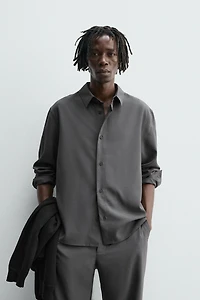 RELAXED FIT FLOWY SHIRT