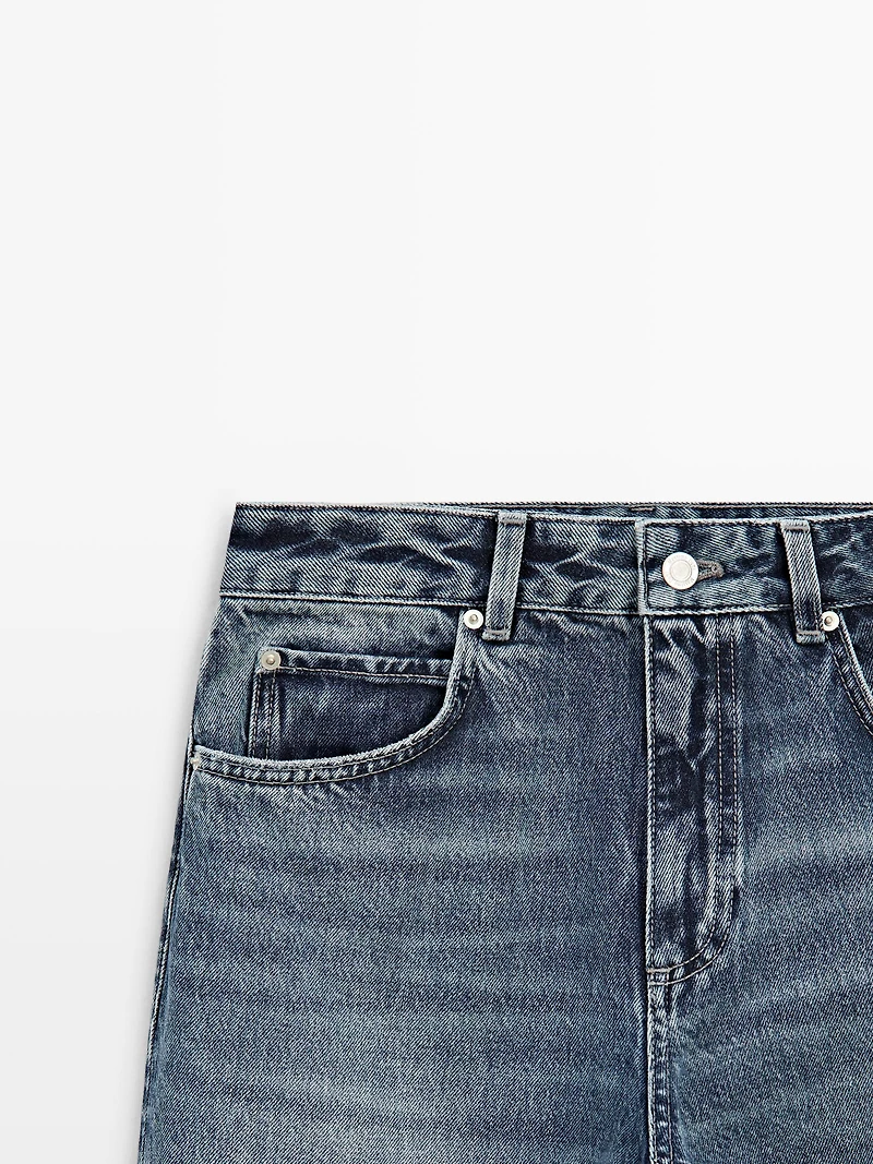 Jean relaxed barrel taille haute