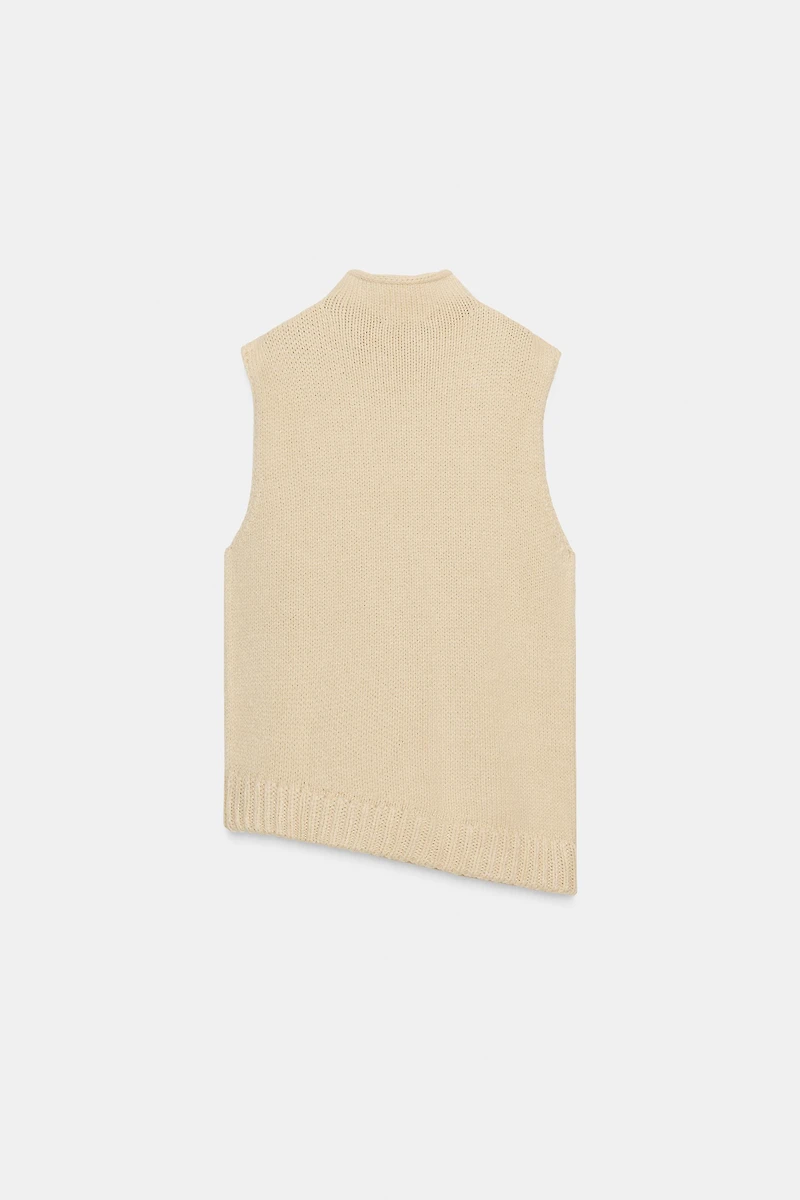 ASYMMETRIC KNIT VEST