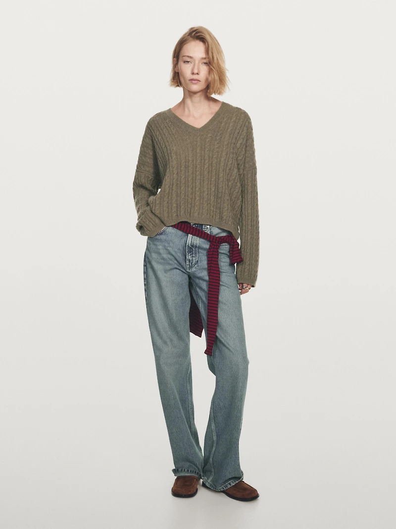 100% cashmere oversize knit sweater