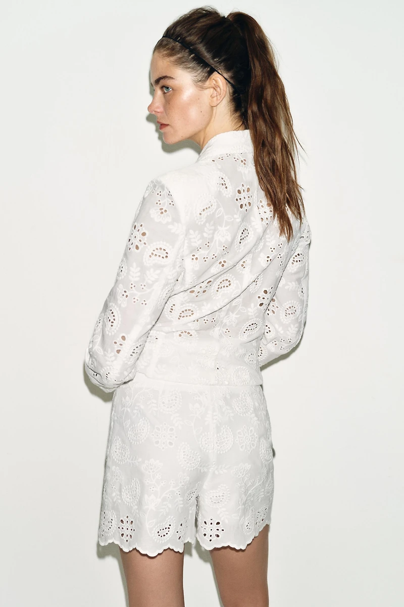 EMBROIDERED EYELET SHORTS