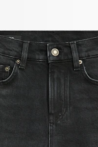 Mid-waist slim fit cropped jeans