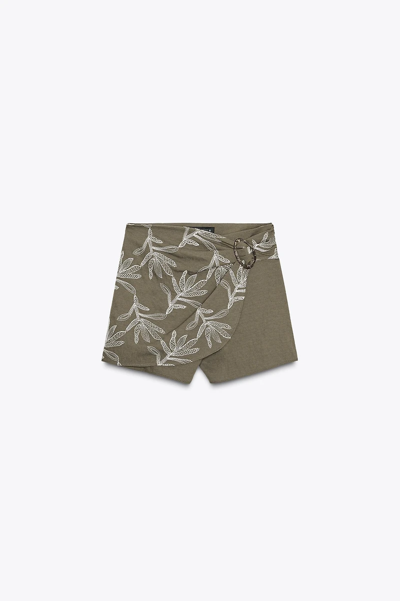 EMBROIDERED WRAP SKORT