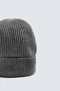 BASIC KNIT HAT