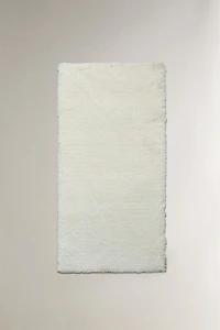 SOFT TEXTURED AREA RUG