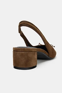 CHAUSSURES À TALONS OUVERTES L'ARRIÈRE EN CUIR