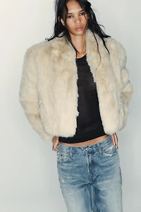 SHORT FAUX FUR COAT