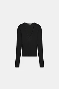 LONG SLEEVE RIBBED TOP