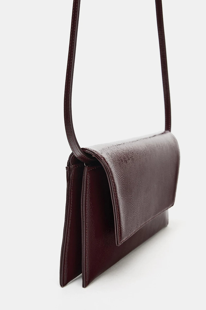 PATENT EFFECT SHOULDER BAG