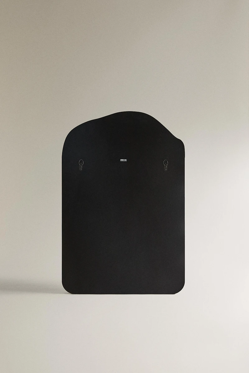 IRREGULAR WALL MIRROR